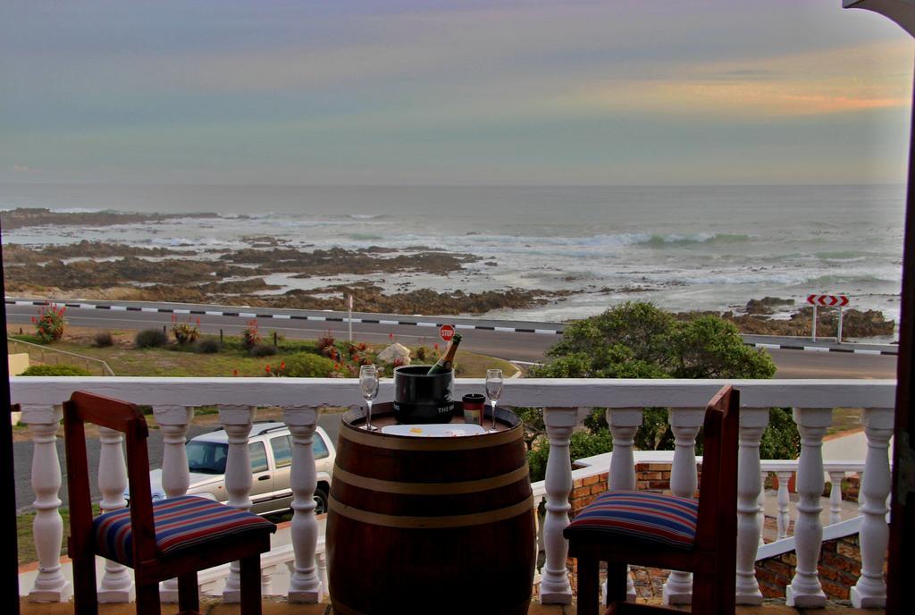 Walkerbay Accommodation Gansbaai Exterior foto
